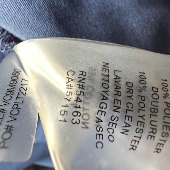 VINCE CAMUTO LACE V-NECK DRESS - Picture 7 of 7